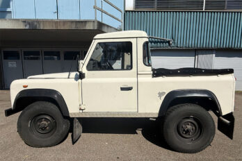 Land Rover 90 V8 3.5